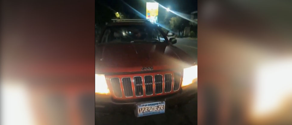 Captan a automovilista ebrio escapando de la escena tras chocar en la avenida Olímpica