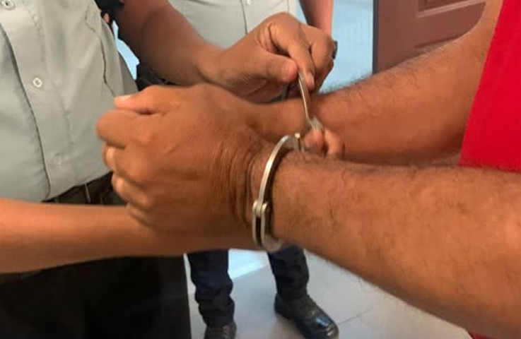 Andaba por las calles con un arma ilegal y ahora pasará varios años en la cárcel