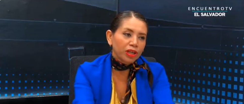 Bethy Arana acusa al presidente Bukele que “no ha hecho nada y solo se ha dedicado a hueviar”