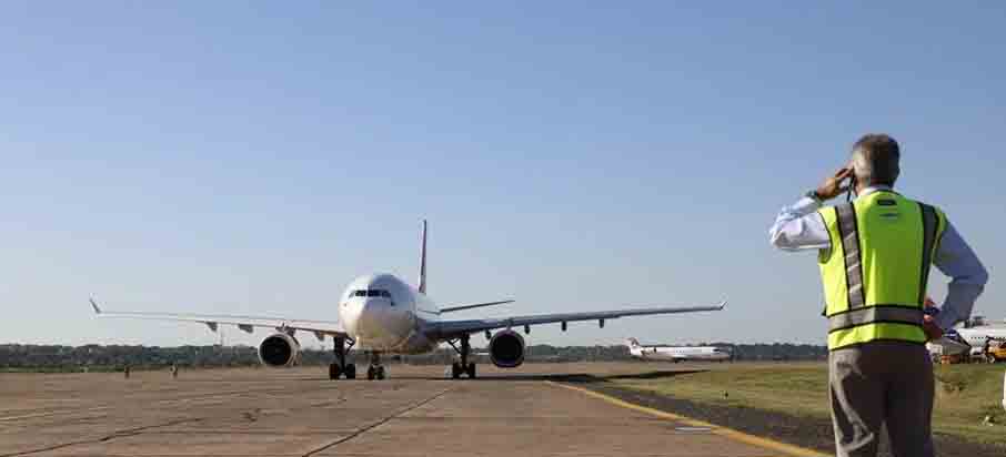 Esta aerolínea inmoviliza más del 70 % de su flota por actualización de software