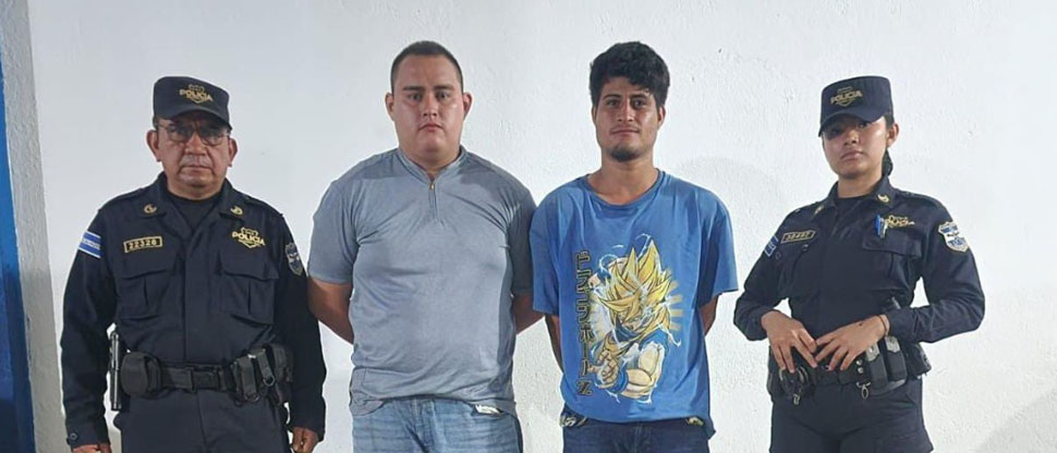PNC captura a dos sujetos que se fueron a los golpes en un baile en Chalatenango