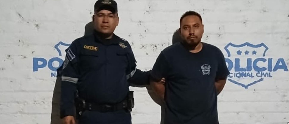 PNC detiene a conductor responsable de un accidente de tránsito que dejó dos fallecidos