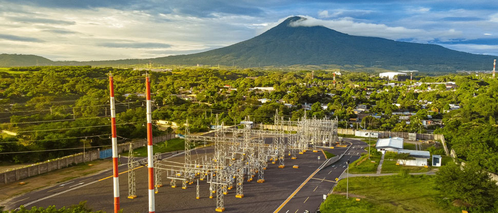 ETESAL garantiza suministro eléctrico para 1.5 millones de usuarios durante 2025
