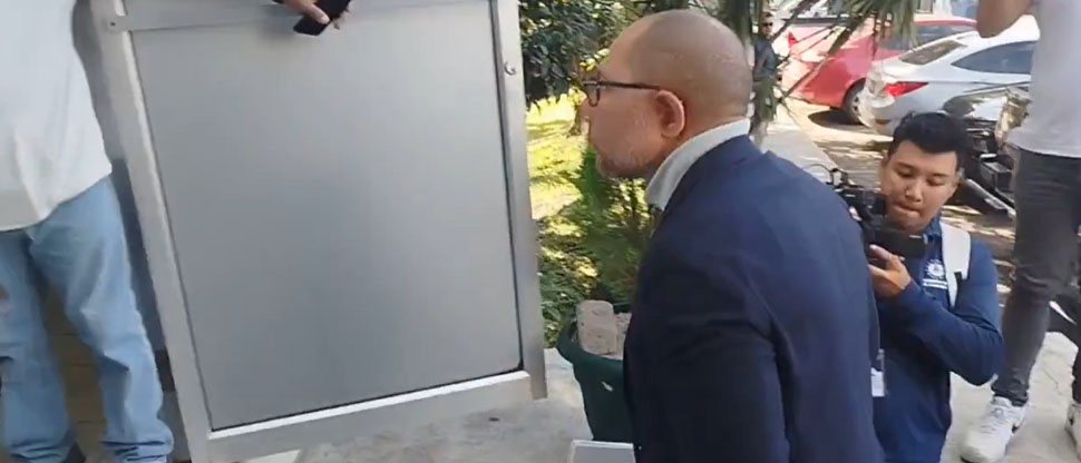Es oficial: Yamil Bukele se inscribe como candidato a la presidencia de la FESFUT