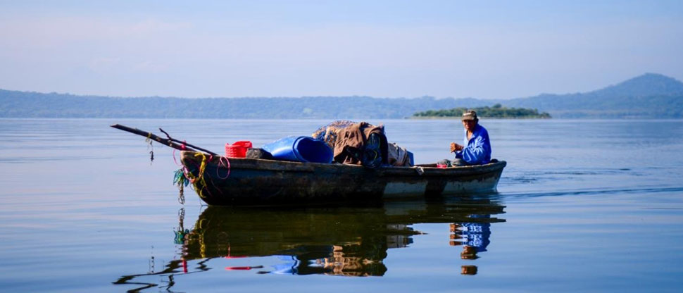Lago Suchitlán vuelve a la vida tras limpieza que eliminó plantas invasoras