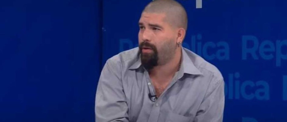 Periodista de El Faro afirma que La Selecta es malísima por culpa de «la dictadura»