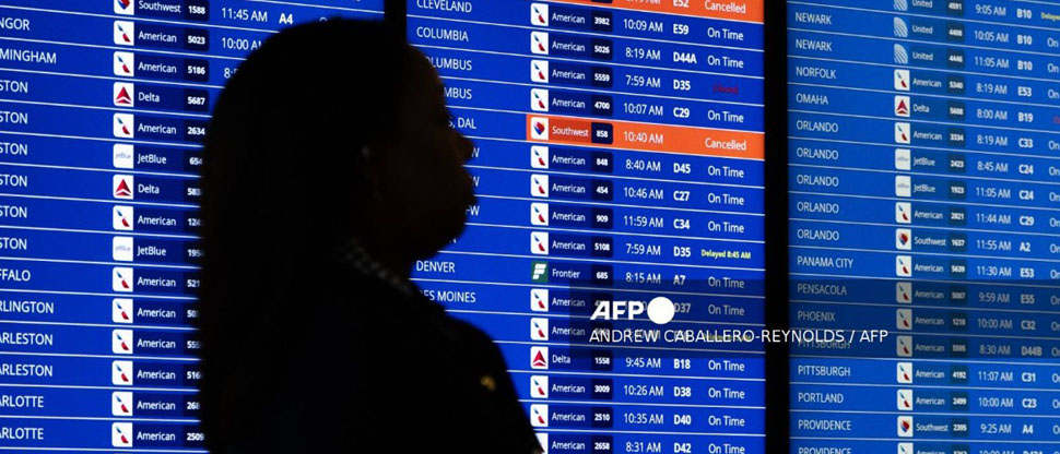 E.E.U.U. continúan los vuelos suspendidos debido al cierre del gobierno