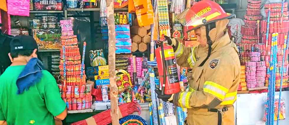 Bomberos continúa inspecciones en ventas colectivas de pirotecnia en todo el país