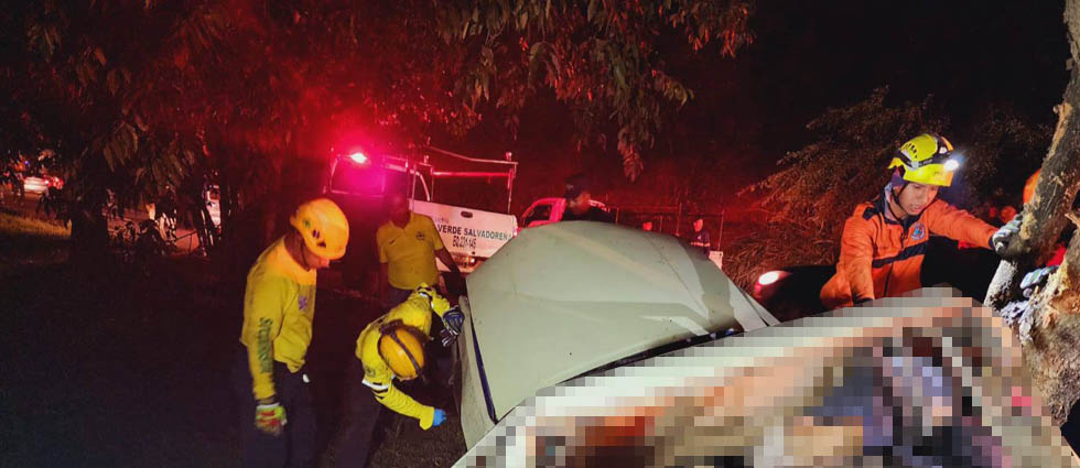 Un hombre y una mujer fallecen en grave siniestro vial sobre la carretera Panamericana