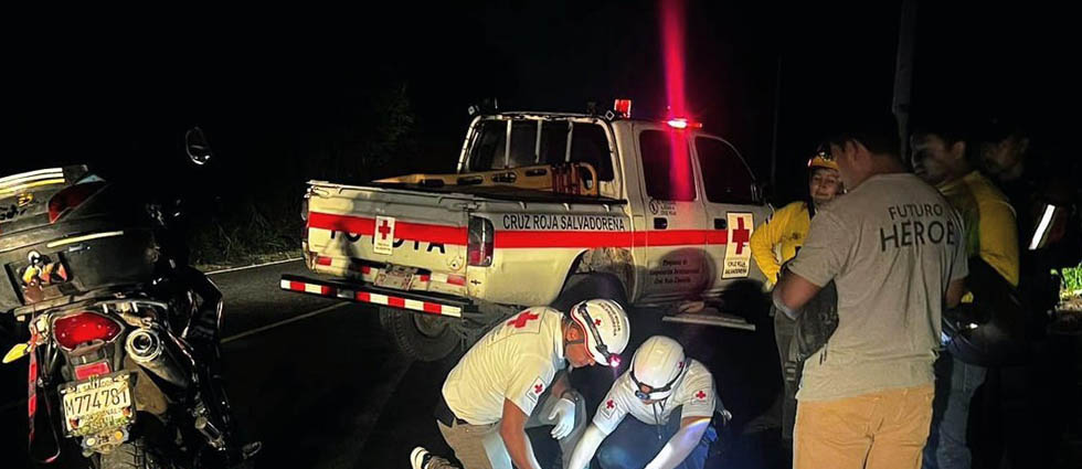Motociclista pierde la vida tras fuerte siniestro vial en La Libertad
