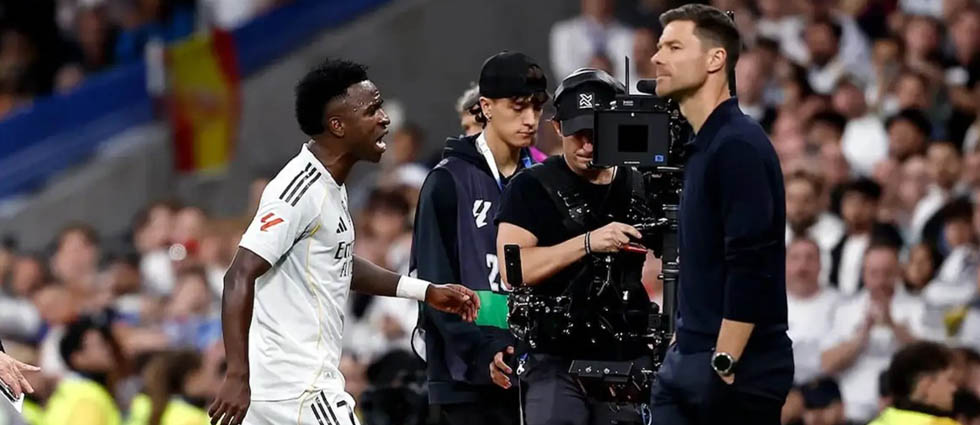 ¡Vaya escándalo!: «Xabi no quiere a Vinícius»