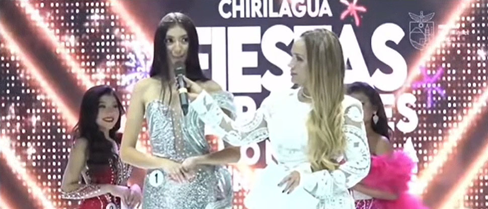 Candidata al reinado en Chirilagua queda neutralizada al intentar responder al jurado