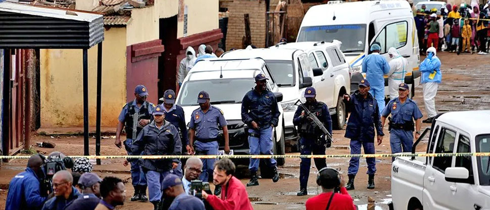 Sudáfrica: grupo armado acaba con la vida de nueve personas en un bar en Bekkersdal