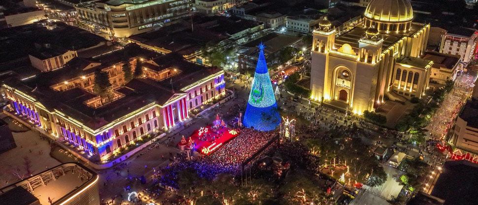 Todo listo para disfrutar la magia de la Villa Navideña en el Centro Histórico