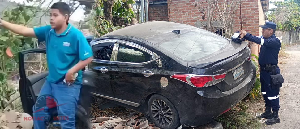Esto dijo el automovilista que lesionó a menor tras chocar contra casa en Metapán