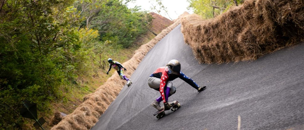 Rider colombiano asegura que pista de downhill en Tamanique supera todas sus expectativas 