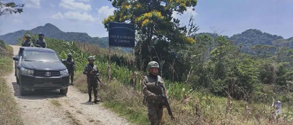 El Cártel de Sinaloa y el ejército guatemalteco se enfrentan en la frontera con Chiapas