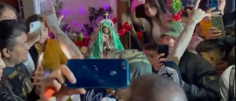 Serenata organizada por Santa Fe Klan para la virgen de Guadalupe acaba en pelea