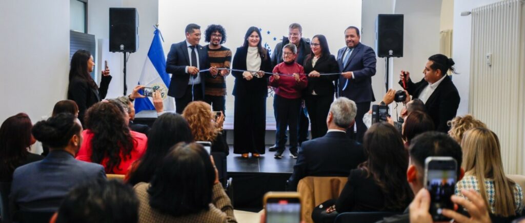 Inauguran nuevas instalaciones del Consulado General de El Salvador en Milán