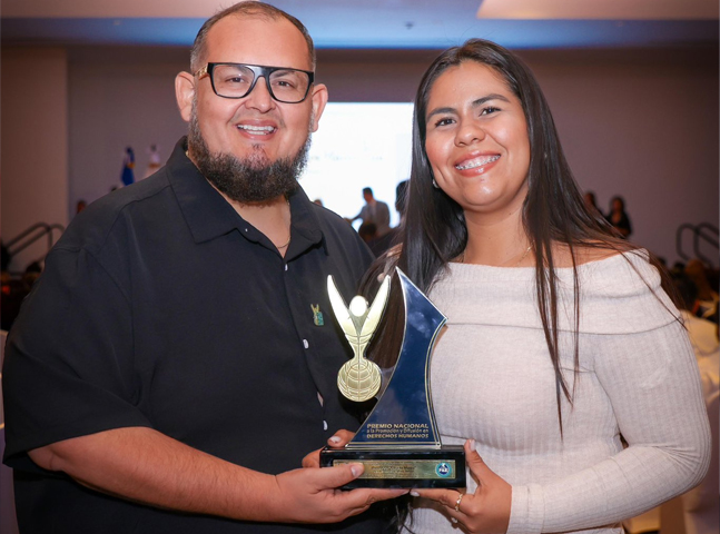 La casa de Mateo es galardonada por su aporte humanitario al país