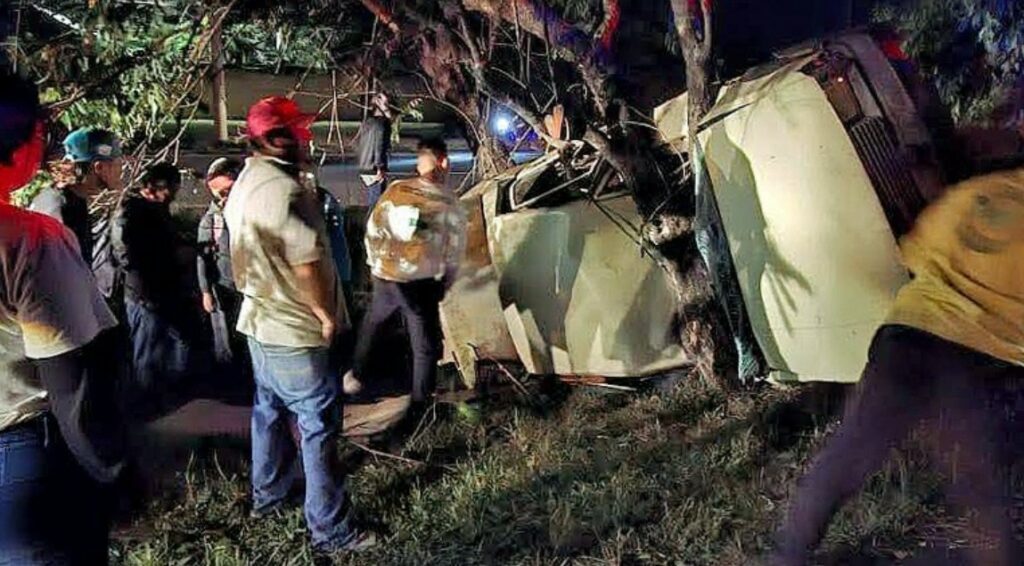 Esposos mueren en trágico accidente de tránsito esta madrugada