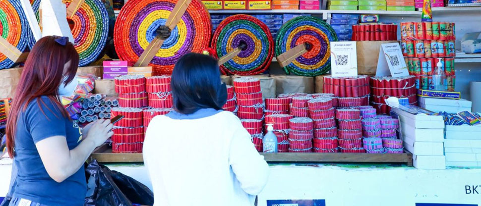 Estos son los productos pirotécnicos que están prohibidos por la ley