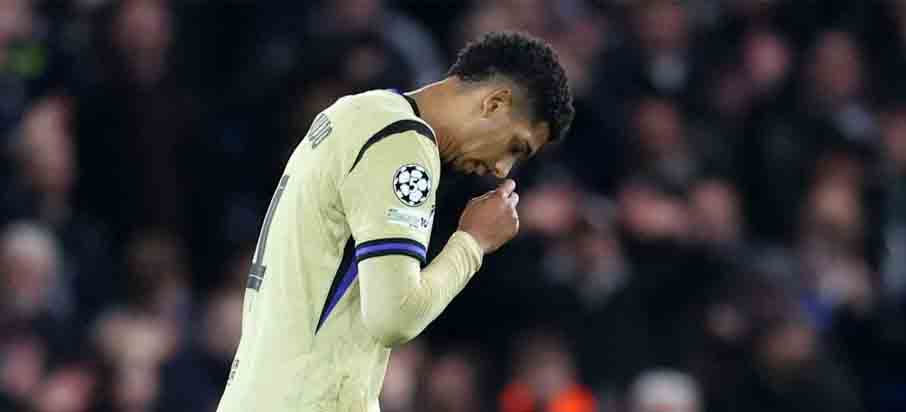 Araújo pide permiso al Barcelona para recuperarse mentalmente tras su expulsión