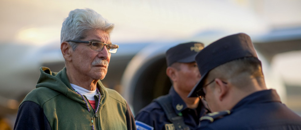 Así fue la llegada de Norman Quijano a El Salvador