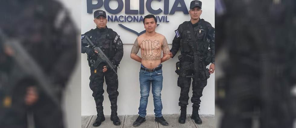 Arrestan a peligroso gatillero de la MS cuando circulaba en una avenida de San Salvador