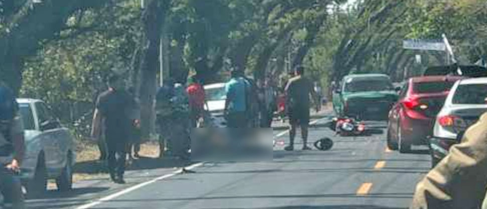 Auxilian a motociclista que chocó contra vehículo en carretera Longitudinal del Norte