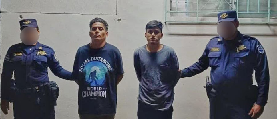 Capturan a dos distribuidores de sustancias ilícitas en Santa Tecla