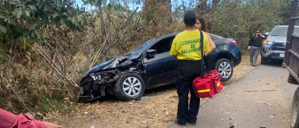 Conductor pierde el control del vehículo y se accidenta en la Troncal del Norte