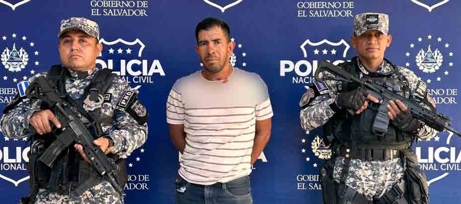 Arrestan a su sujeto que le quitó la vida a su compañera de vida en Santa Ana