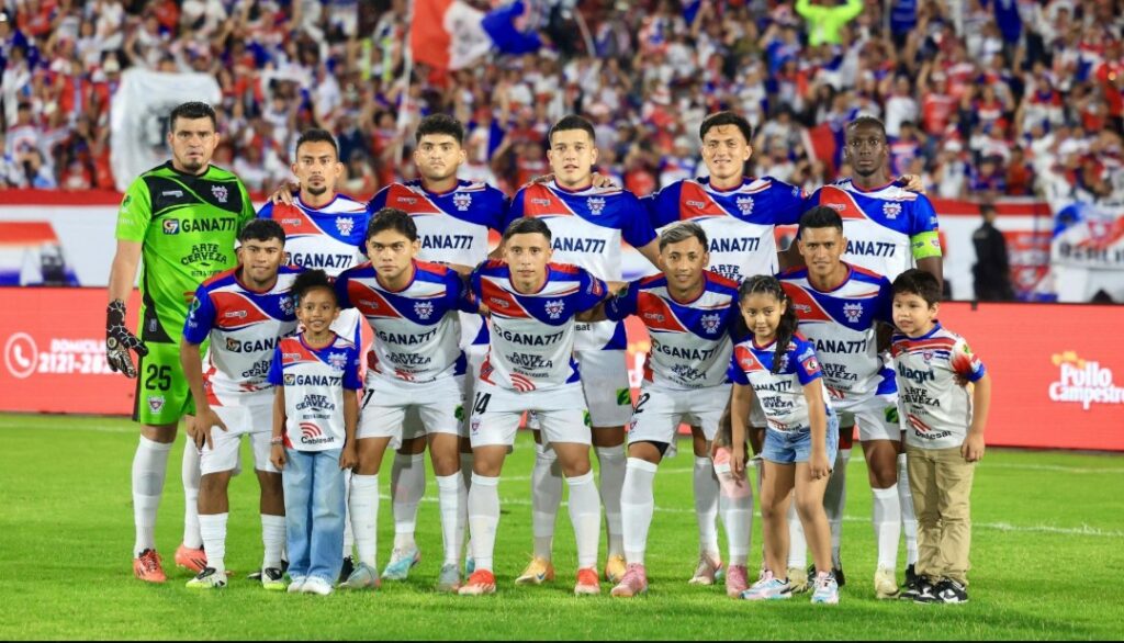 Firpo recibirá reconocimiento durante sesión plenaria tras coronarse campeón del Torneo Apertura 2025 