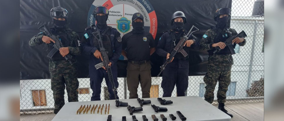Honduras: decomisan armas tras requisa en cárcel de “máxima” seguridad “La Tolva”
