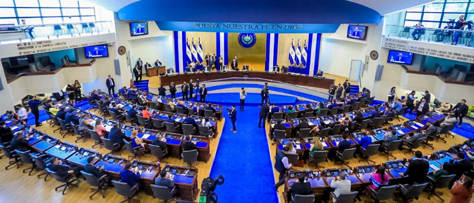 Con 59 votos a favor, diputados aprueban la “Ley Especial Quincena 25”
