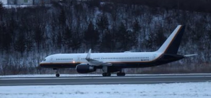 Avión que transporta a Nicolás Maduro llega a base militar en Nueva York