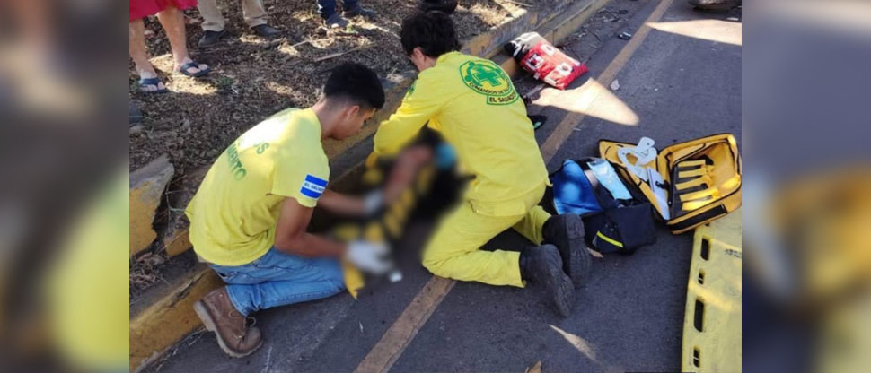 Motociclista sufre graves lesiones en Carretera hacia Sonsonate