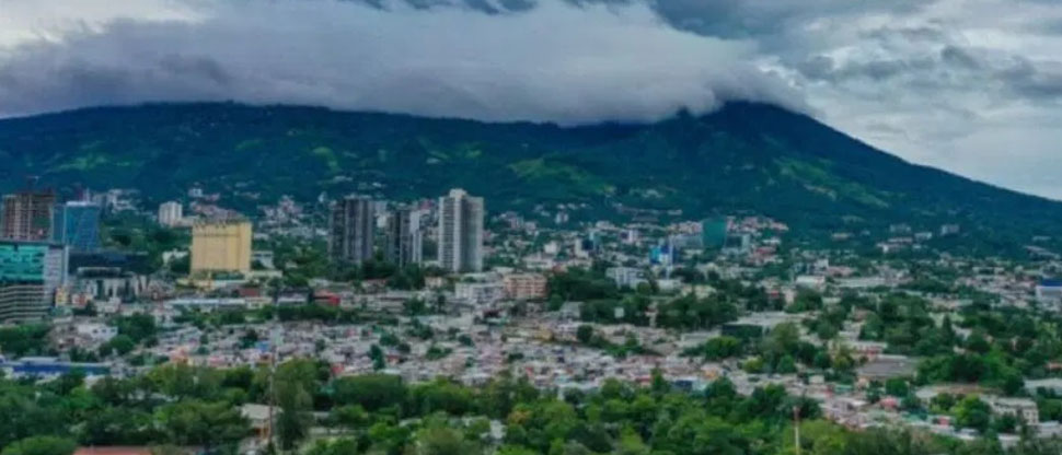 Vientos nortes con velocidades de hasta 50 kilómetros seguirán azotando a El Salvador este viernes