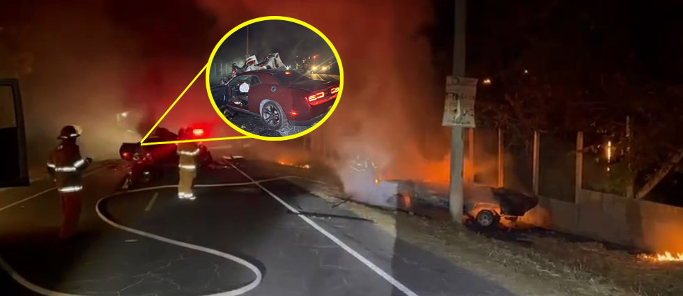 Vehículos se incendian tras grave choque en la carretera Litoral: un conductor resultó grave y otro huyó