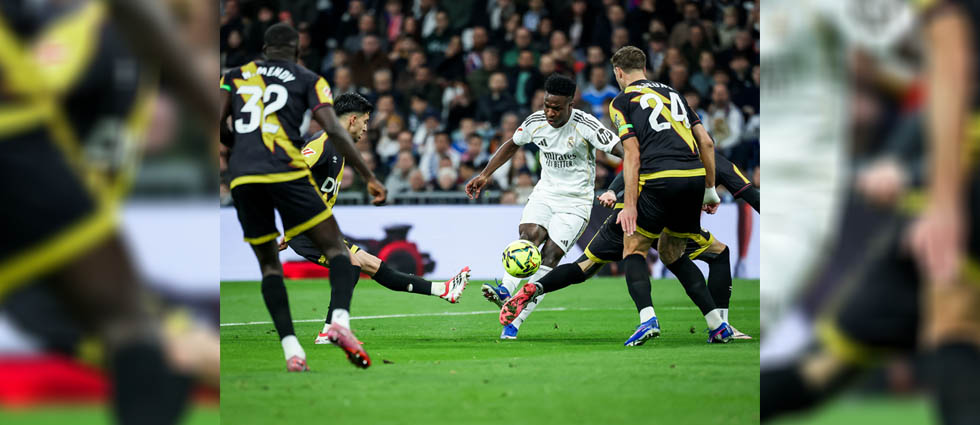 ¡En el 100′!, el Madrid anota y se lleva un agónico triunfo para seguir a la caza del Barcelona