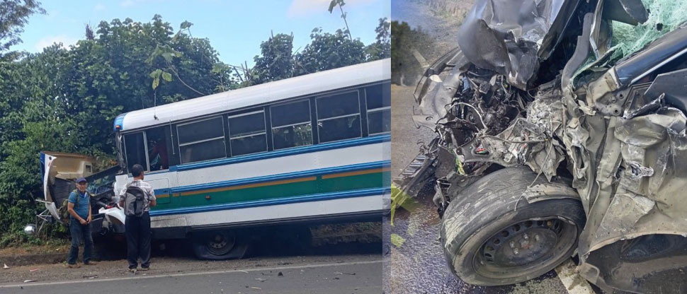 Reportan fuerte accidente entre un bus y un vehículo particular en carretera hacia Ataco