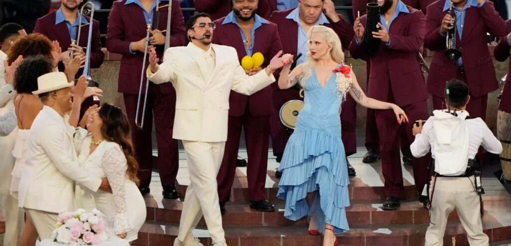 Bad Bunny hace historia con show de medio tiempo más visto del Super Bowl