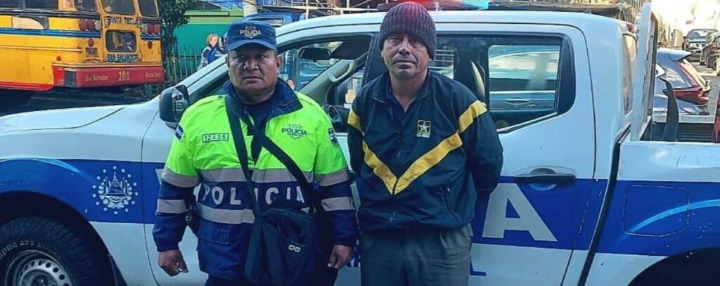 Busero detenido tras arrollar y matar a hombre en San Salvador