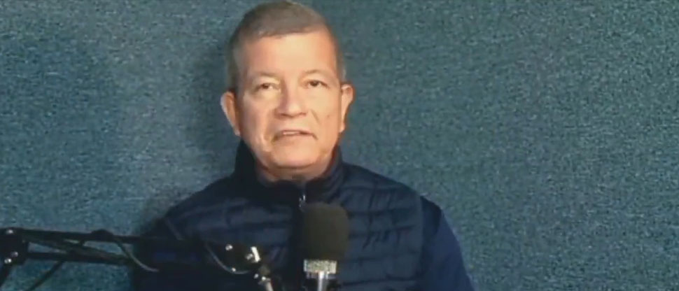 “El Chino” Flores dice que gestionó con China la donación de 400,000 equipos electrónicos