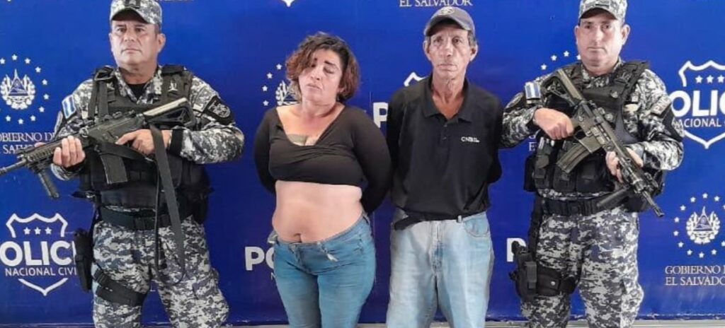Capturan a asaltantes que golpearon a mujer de 53 años en San Salvador