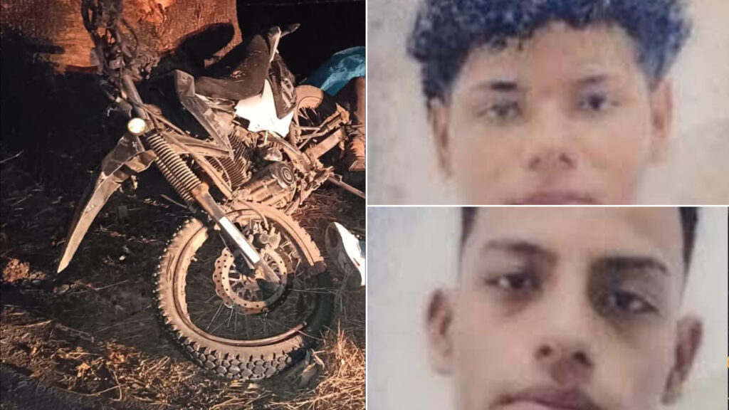 Tres jóvenes que viajaban en una motocicleta se accidentan; dos murieron en la carretera