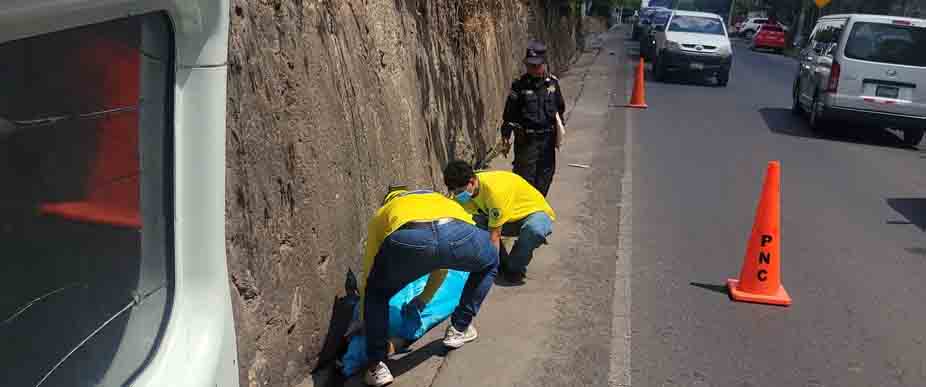 Fallece una mujer atropellada en San Juan Nonualco