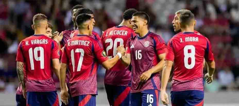 Costa Rica sin técnico se enfrentará a Inglaterra