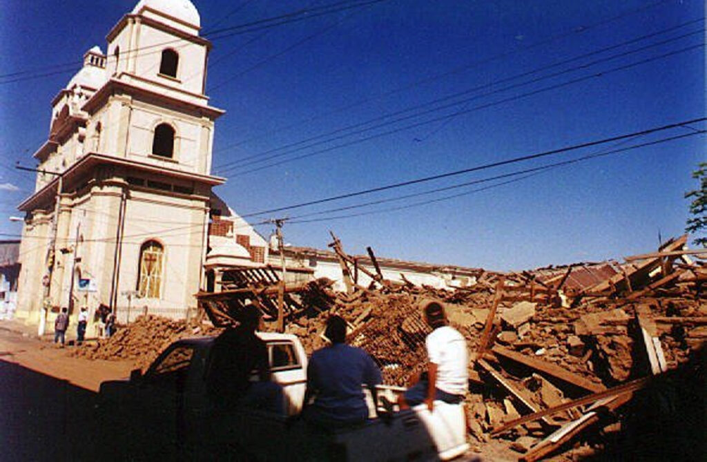 Se cumplen 25 años del terremoto que devastó a El Salvador en 2001